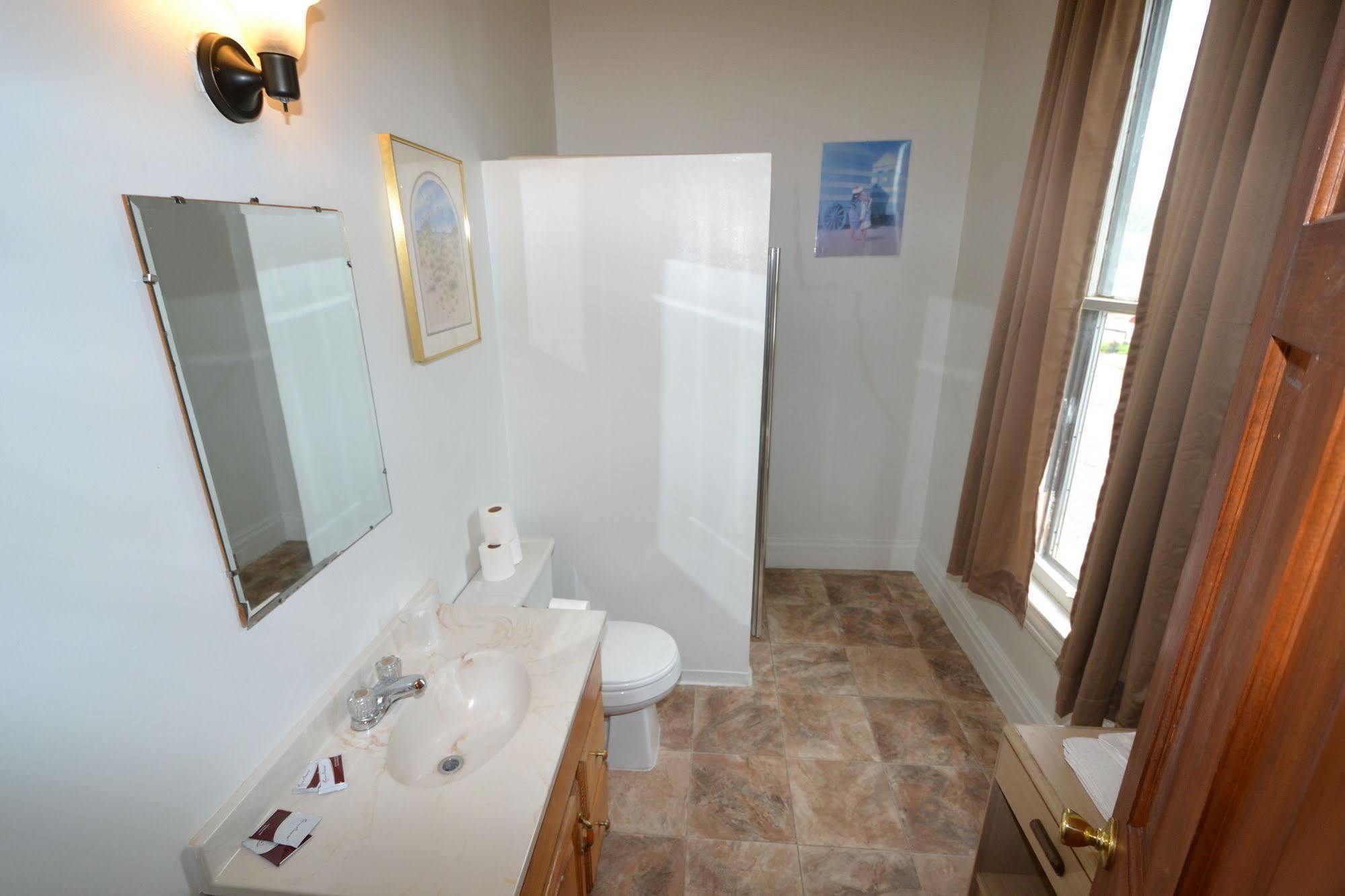 Perfect Stay Inn & Suites Blair エクステリア 写真